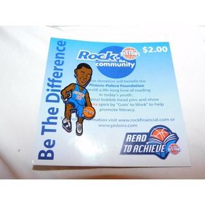 Detroit Pistons Tayshaun Prince Bobble Head Pin New NBA Bobbing